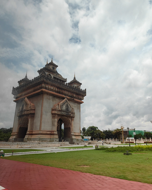 Explore Patuxai Victory Monument In Vientiane A Spot For History explore-patuxai-victory-monument-in-vientiane-a-spot-for-history